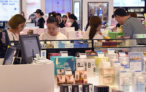 韩免税店部分化妆品品牌限量销售,中领馆提醒理性购物